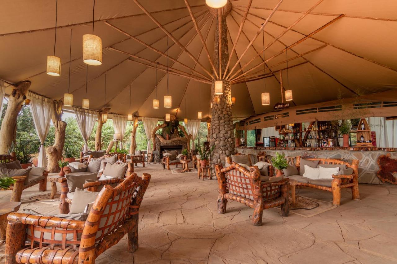 Kibo Safari Camp Villa Амбосели Екстериор снимка