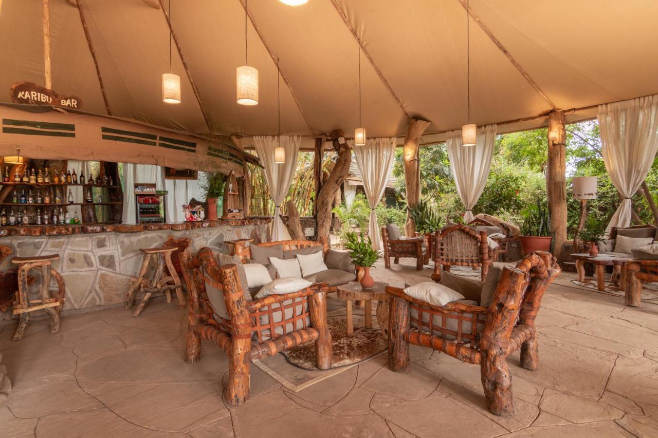 Kibo Safari Camp Villa Амбосели Екстериор снимка