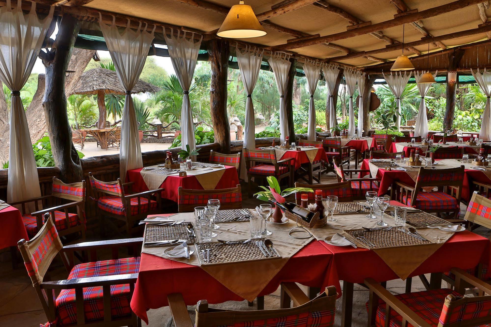 Kibo Safari Camp Villa Амбосели Екстериор снимка